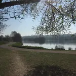 Vue Sur Marais Et 500 M De La *