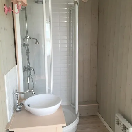 Апартаменты Vue Sur Marais Et 500 M De La Вилле-сюр-Мер